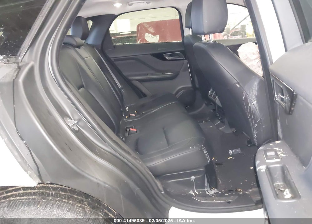2019 JAGUAR F-PACE VIN: SADCJ2FX5KA615736