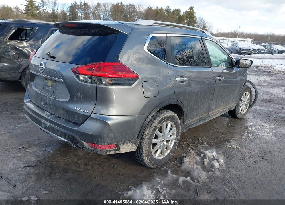 2017 NISSAN ROGUE SV VIN: JN8AT2MV3HW023167
