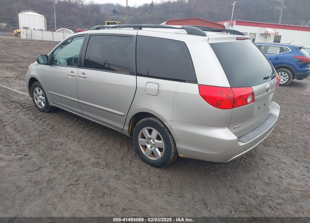 2010 TOYOTA SIENNA VIN: 5TDKK4CC8AS329690