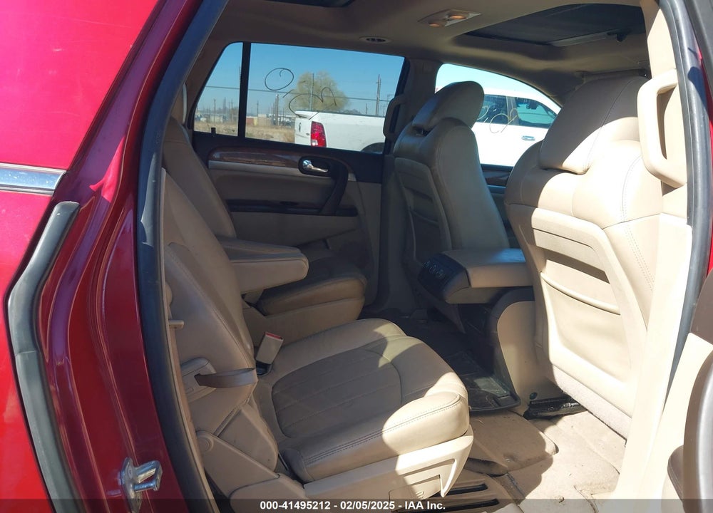 2012 BUICK ENCLAVE VIN: 5GAKRCED1CJ303137