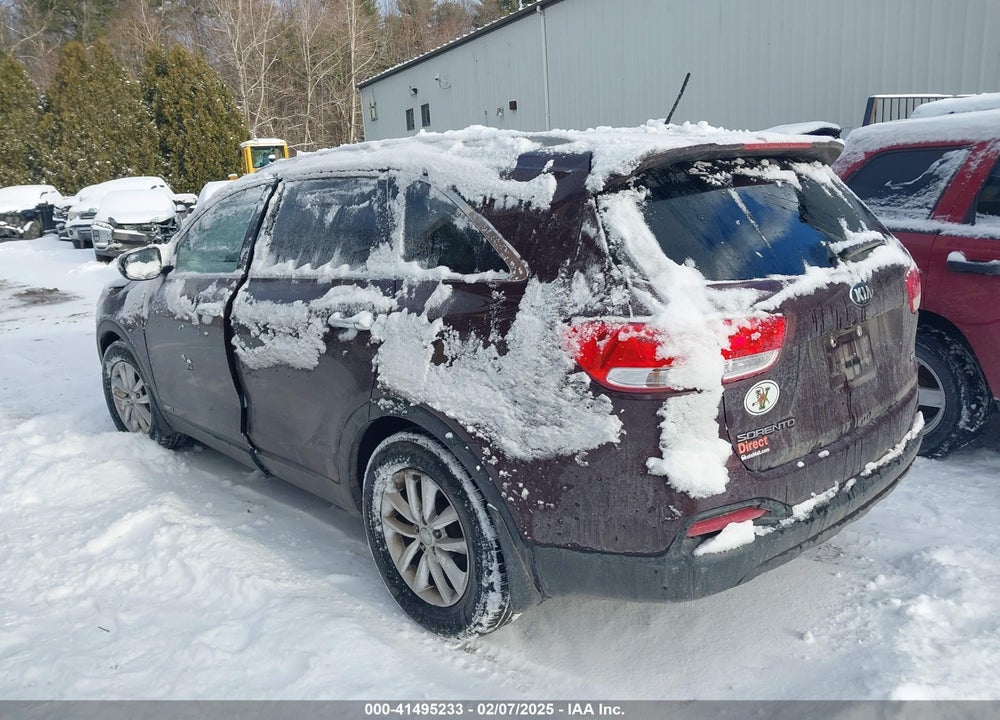 2017 KIA SORENTO 2.4L LX VIN: 5XYPGDA3XHG327909