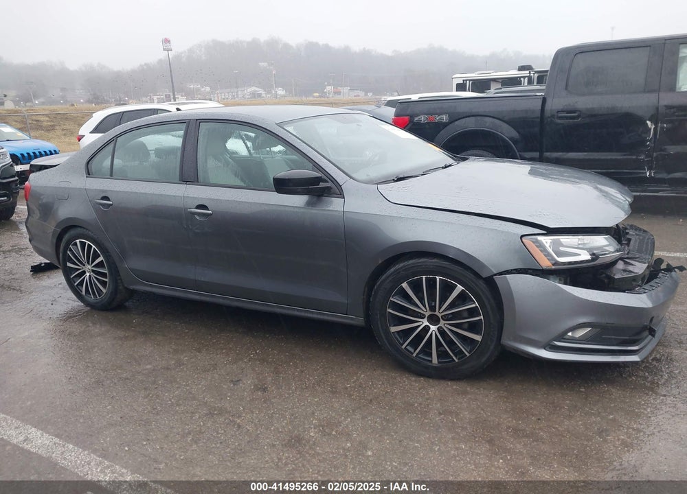 2015 VOLKSWAGEN JETTA VIN: 3VWD17AJ7FM320420
