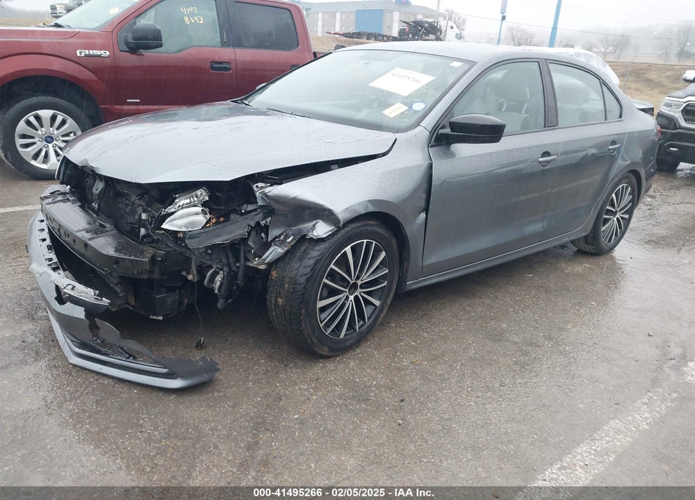 2015 VOLKSWAGEN JETTA VIN: 3VWD17AJ7FM320420