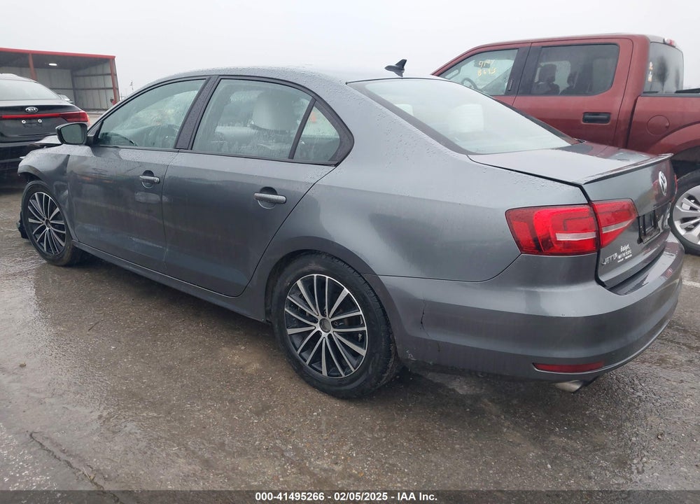 2015 VOLKSWAGEN JETTA VIN: 3VWD17AJ7FM320420