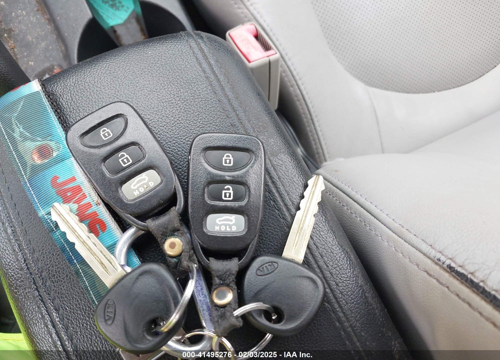 2010 KIA FORTE VIN: KNAFU4A27A5270723
