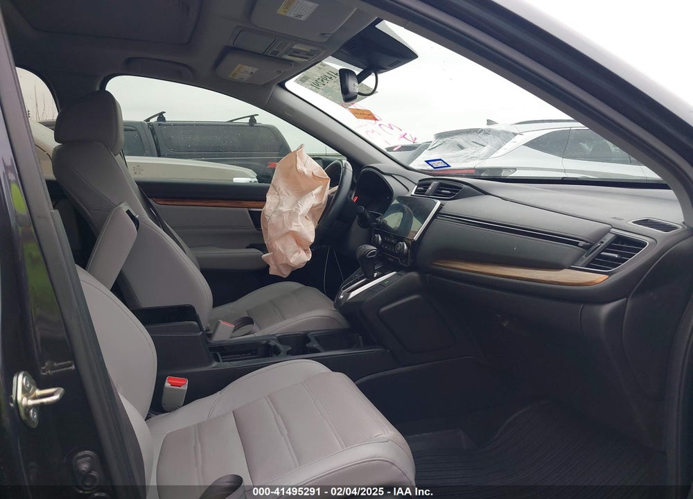 2019 HONDA CR-V TOURING VIN: 7FARW2H99KE004383