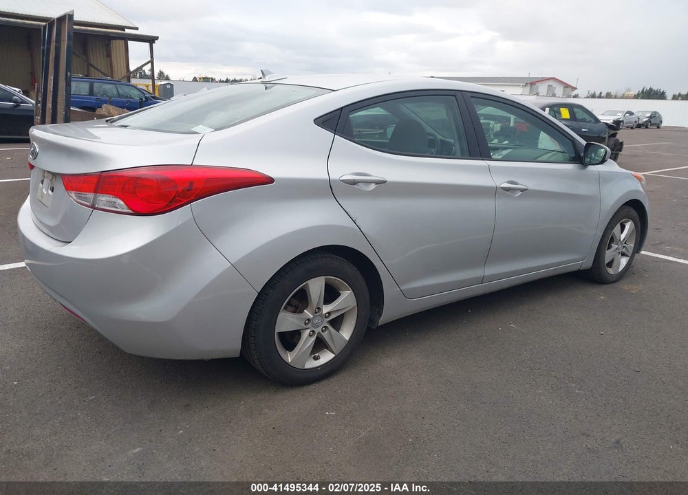 2012 HYUNDAI ELANTRA VIN: KMHDH4AE7CU228629