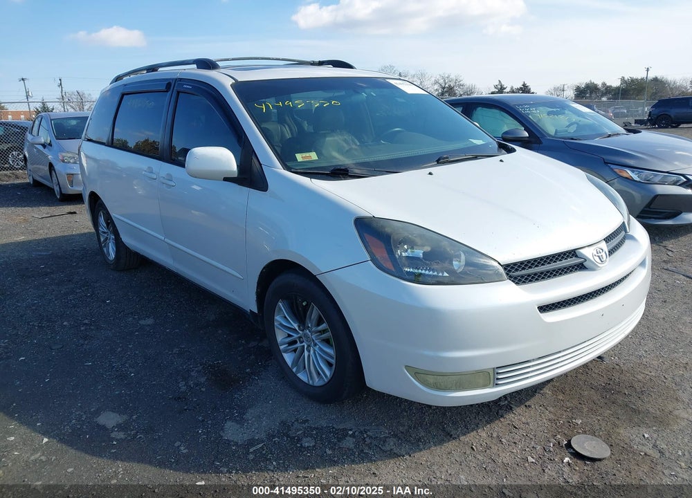 2004 TOYOTA SIENNA XLE VIN: 5TDZA22C74S197355