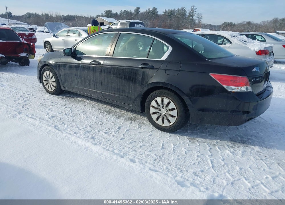 2010 HONDA ACCORD 2.4 LX VIN: 1HGCP2E37AA039978