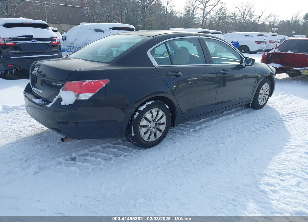 2010 HONDA ACCORD 2.4 LX VIN: 1HGCP2E37AA039978