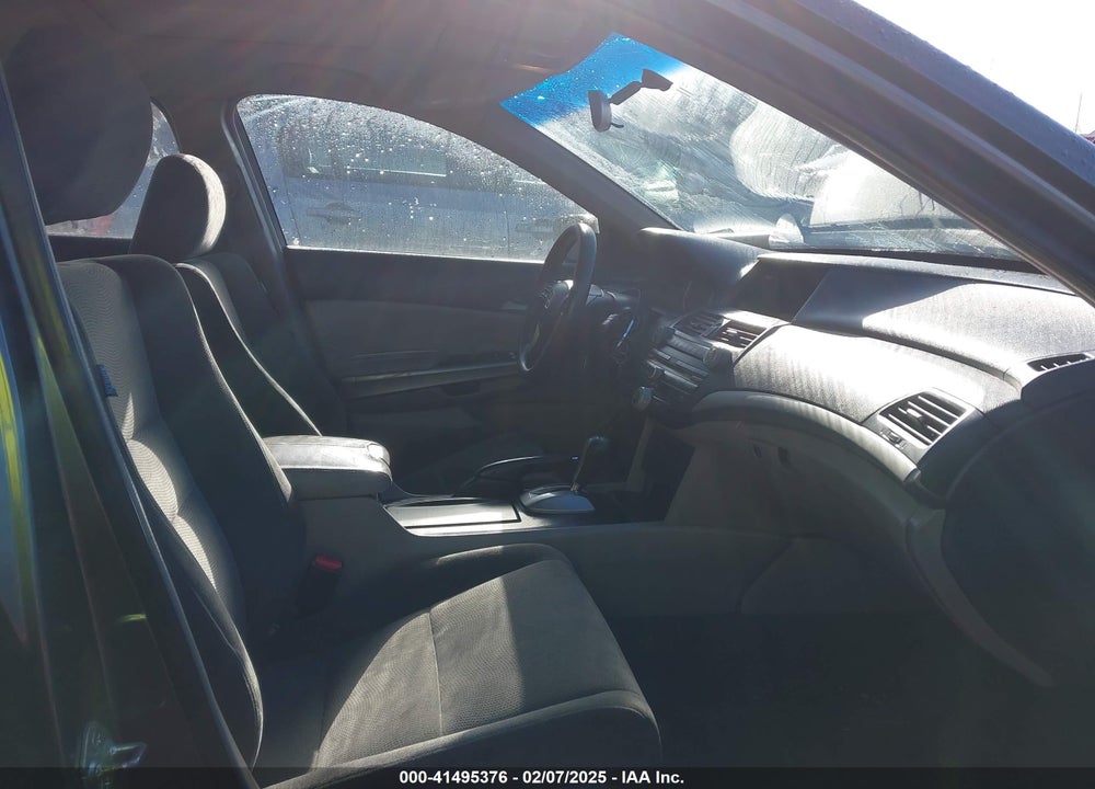 2009 HONDA ACCORD 2.4 EX VIN: 1HGCP267X9A121958