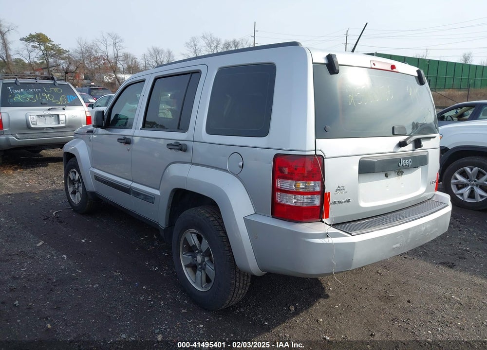 2008 JEEP LIBERTY VIN: 1J8GN28K08W283373