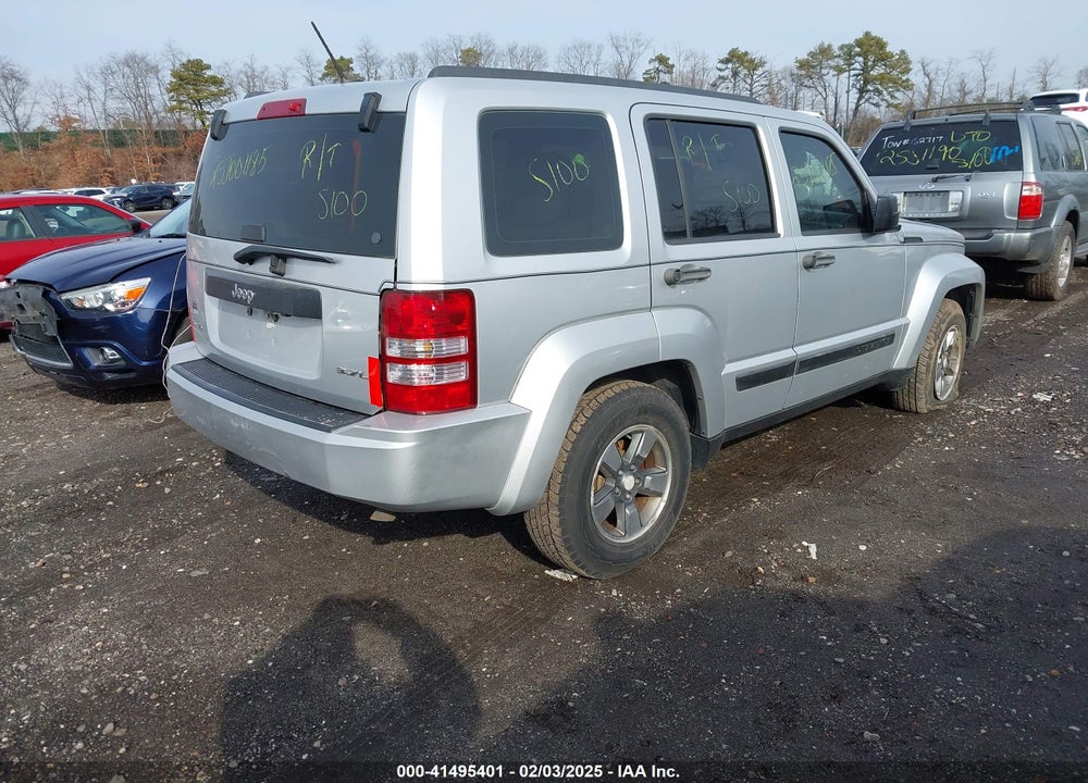2008 JEEP LIBERTY VIN: 1J8GN28K08W283373