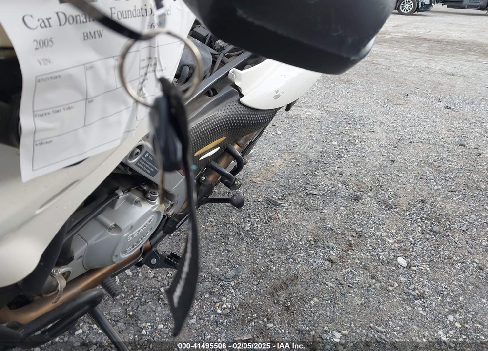 2005 BMW F650 GS VIN: WB10185A25ZL40389