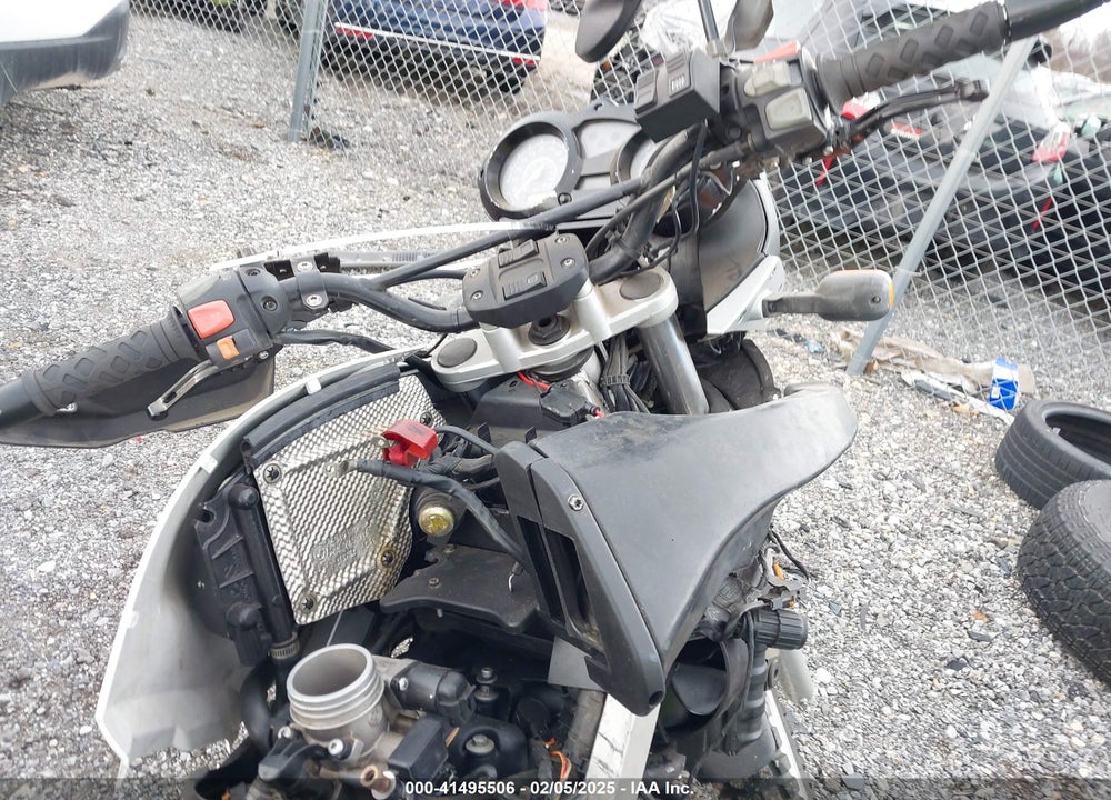 2005 BMW F650 GS VIN: WB10185A25ZL40389