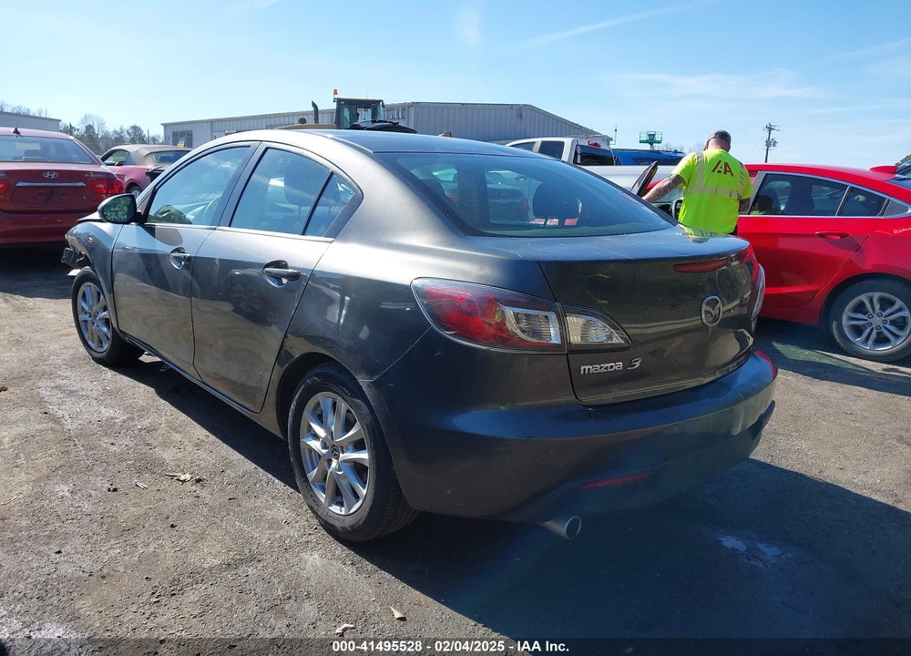 2011 MAZDA MAZDA3 VIN: JM1BL1VG3B1902554