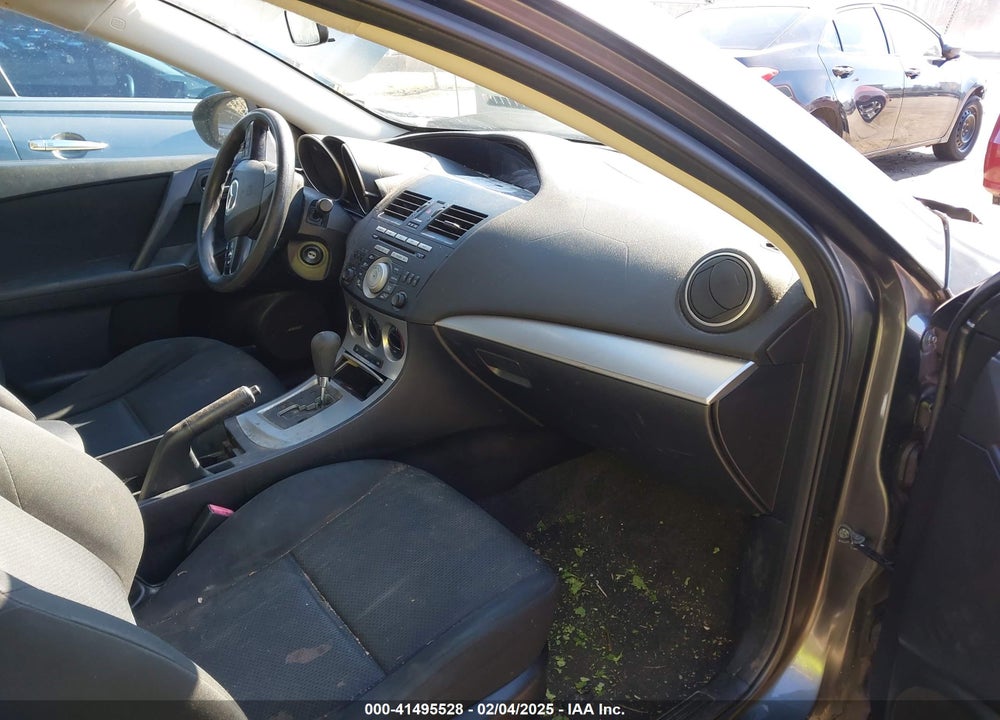 2011 MAZDA MAZDA3 VIN: JM1BL1VG3B1902554