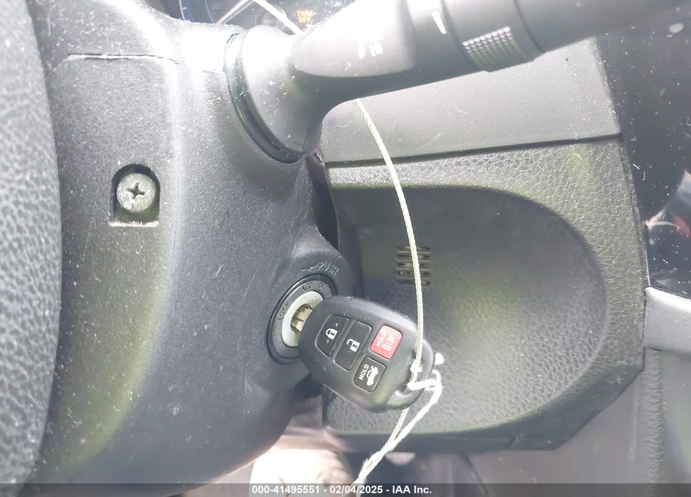 2015 TOYOTA COROLLA VIN: 2T1BURHE7FC302823