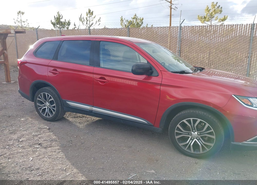 2017 MITSUBISHI OUTLANDER ES VIN: JA4AZ2A39HZ070757