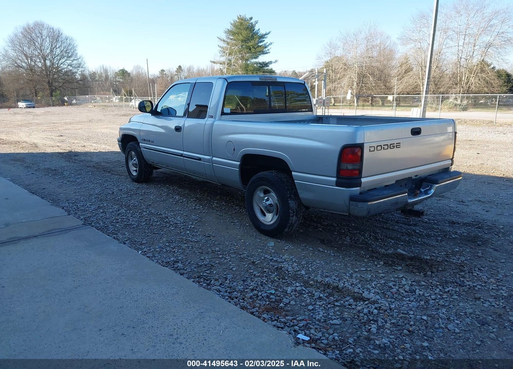2001 DODGE RAM 1500 ST VIN: 3B7HC13Y81G728857