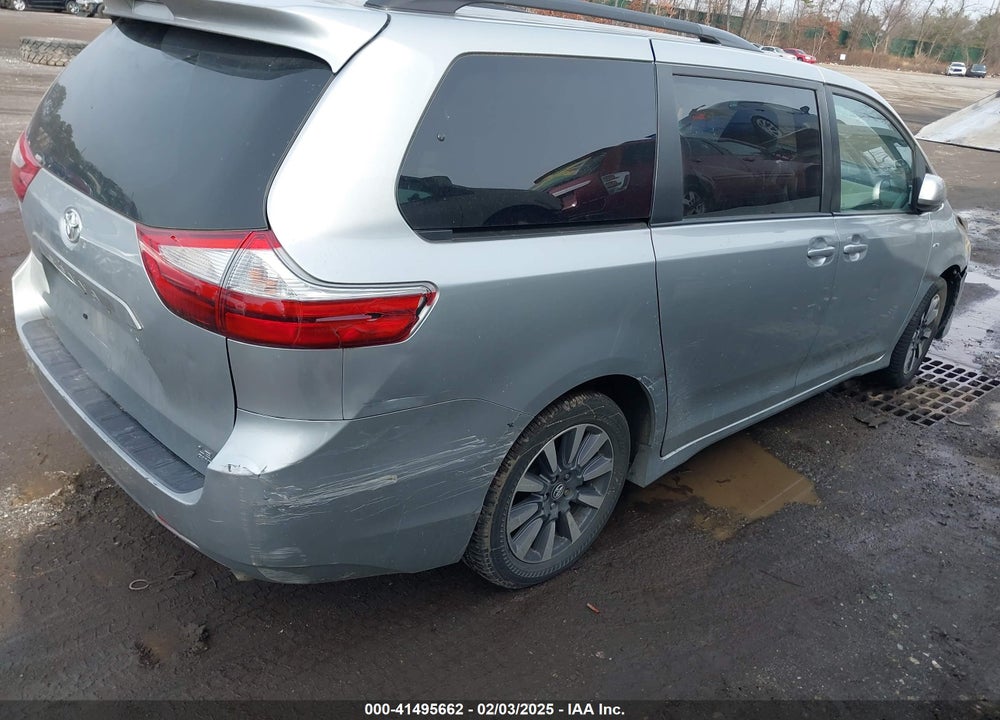 2019 TOYOTA SIENNA VIN: 5TDJZ3DC3KS226551