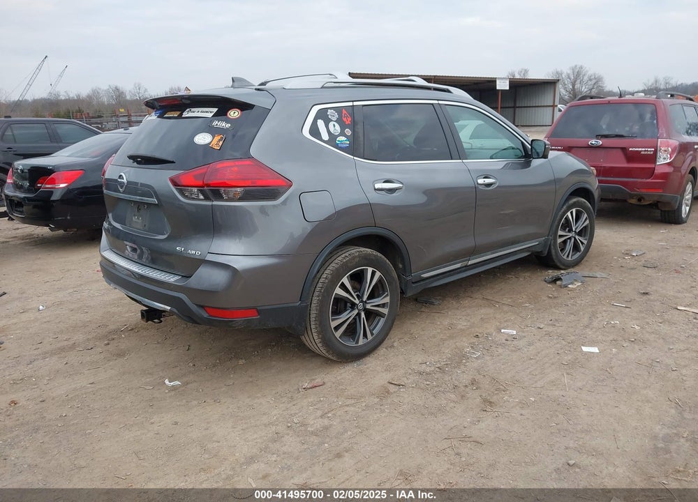 2017 NISSAN ROGUE SL VIN: 5N1AT2MV5HC859121