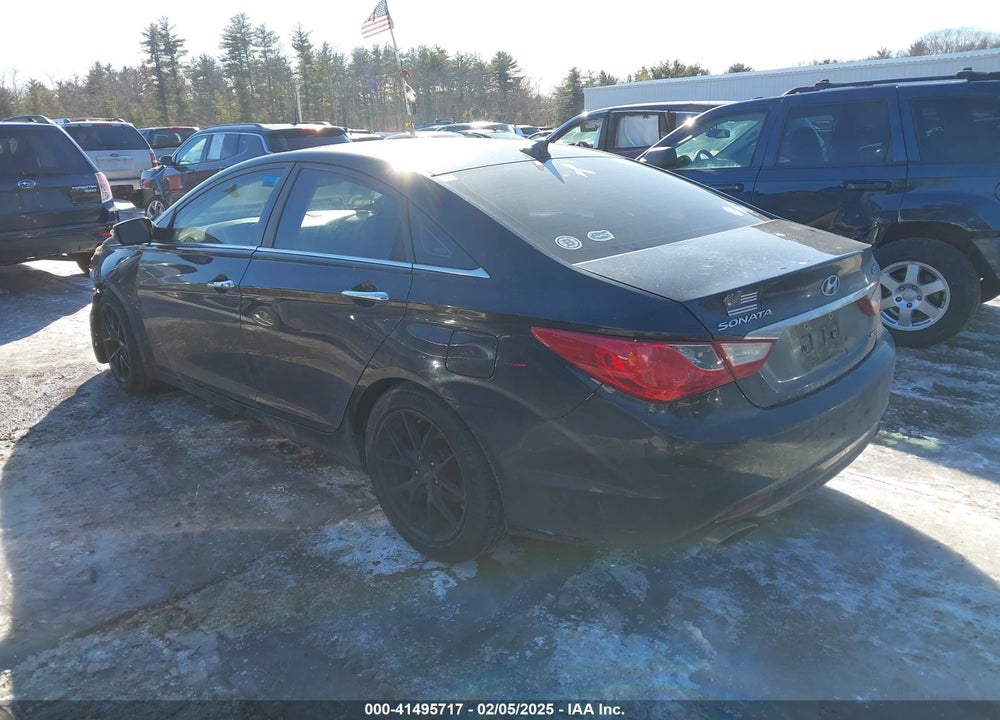 2011 HYUNDAI SONATA VIN: 5NPEC4AB6BH226585