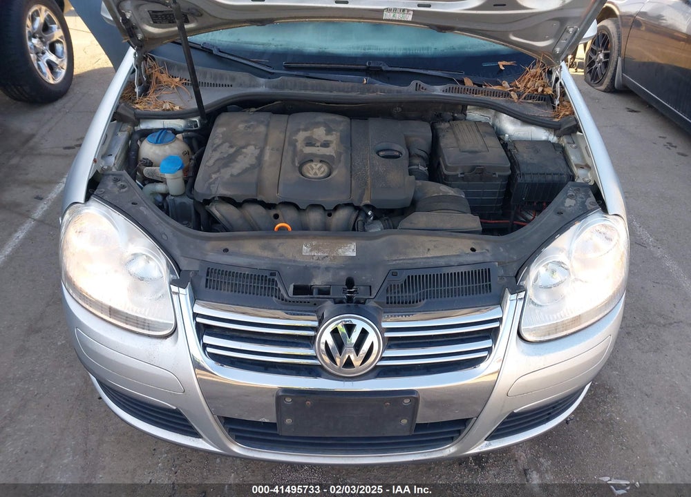 2010 VOLKSWAGEN JETTA VIN: 3VWAZ7AJ3AM128450