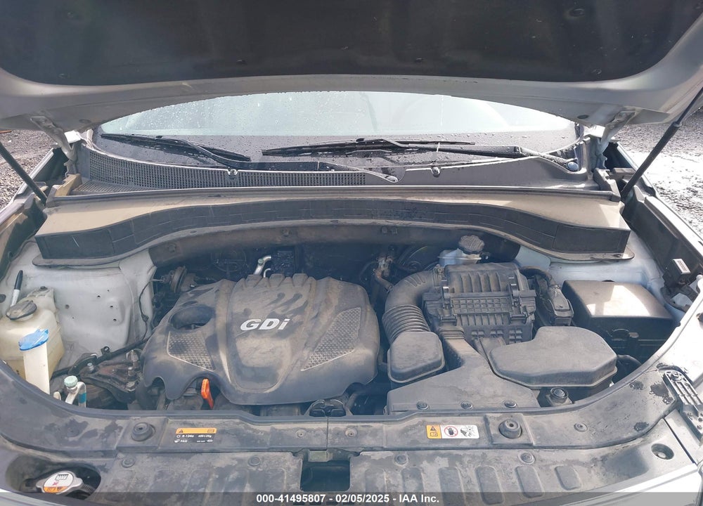 2014 KIA SORENTO LX VIN: 5XYKTCA64EG486222