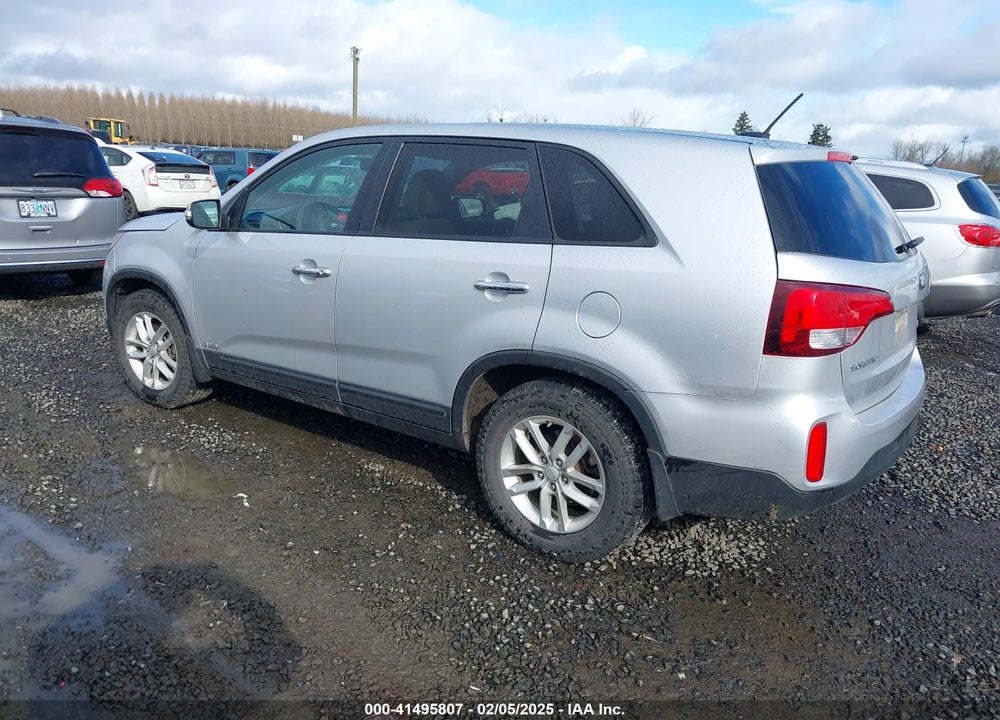 2014 KIA SORENTO LX VIN: 5XYKTCA64EG486222