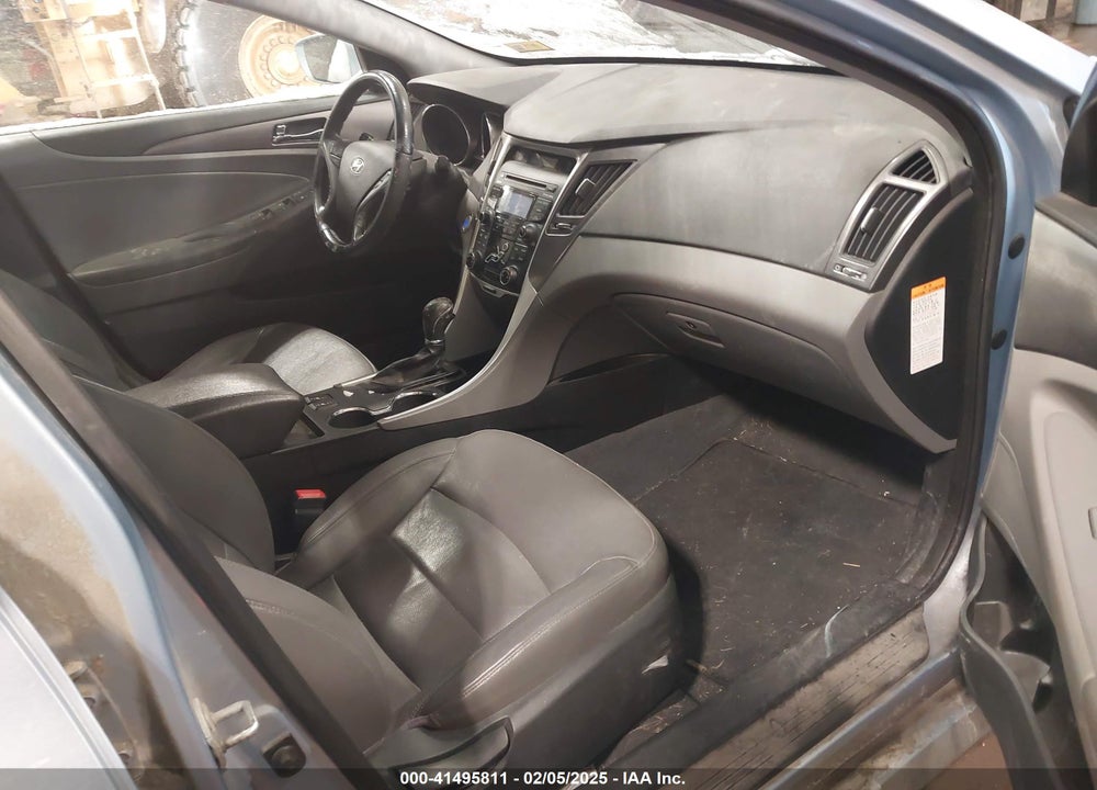 2012 HYUNDAI SONATA HYBRID VIN: KMHEC4A41CA040023