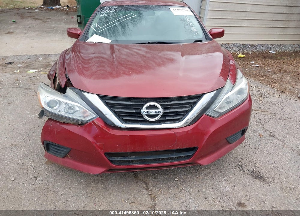 2017 NISSAN ALTIMA VIN: 1N4AL3AP8HN307820