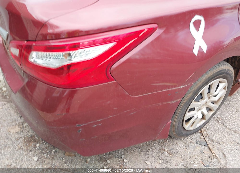 2017 NISSAN ALTIMA VIN: 1N4AL3AP8HN307820