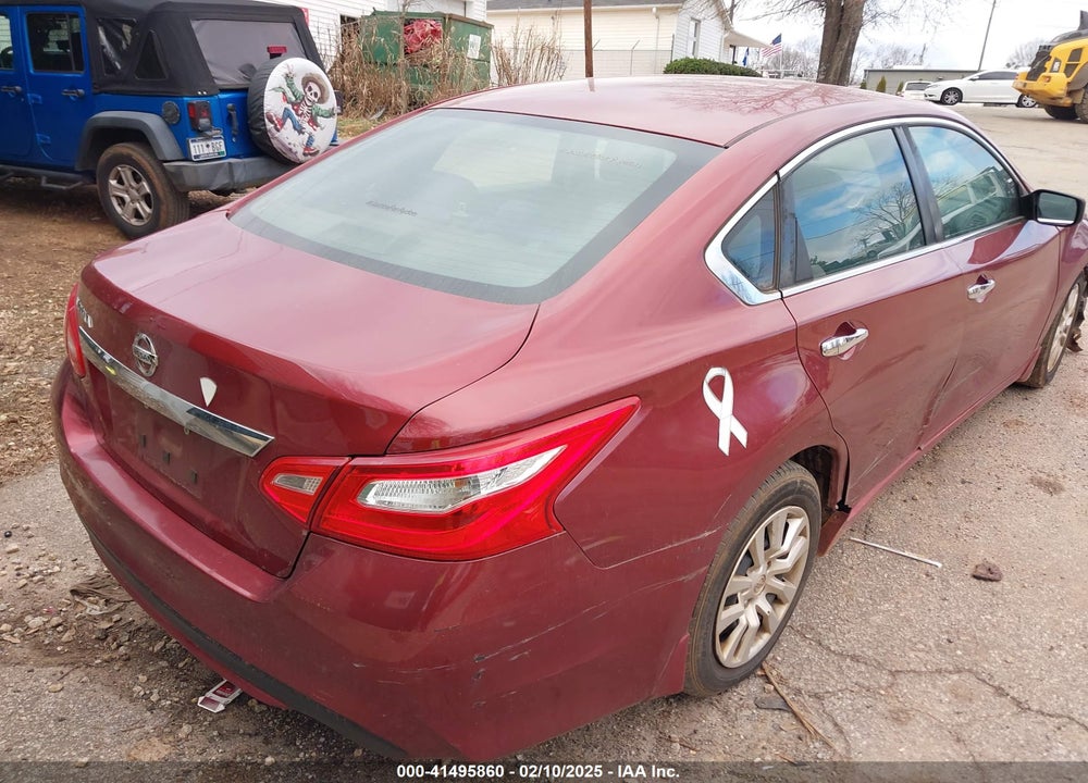 2017 NISSAN ALTIMA VIN: 1N4AL3AP8HN307820