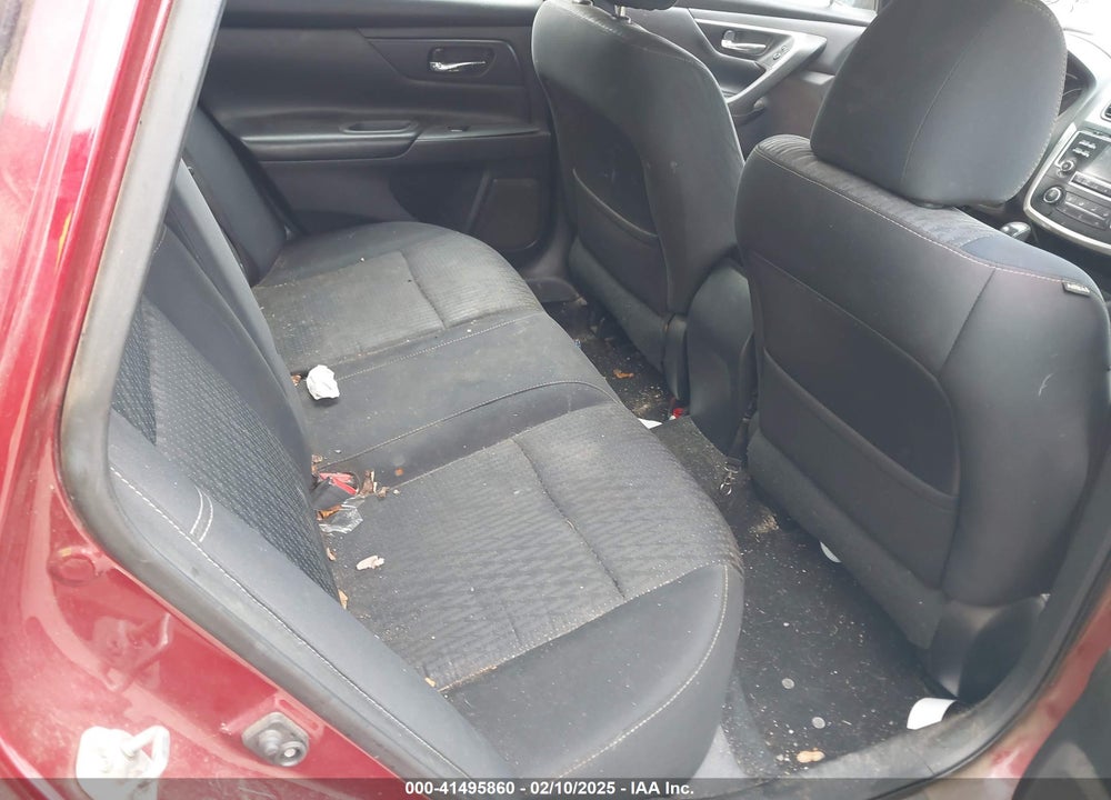 2017 NISSAN ALTIMA VIN: 1N4AL3AP8HN307820