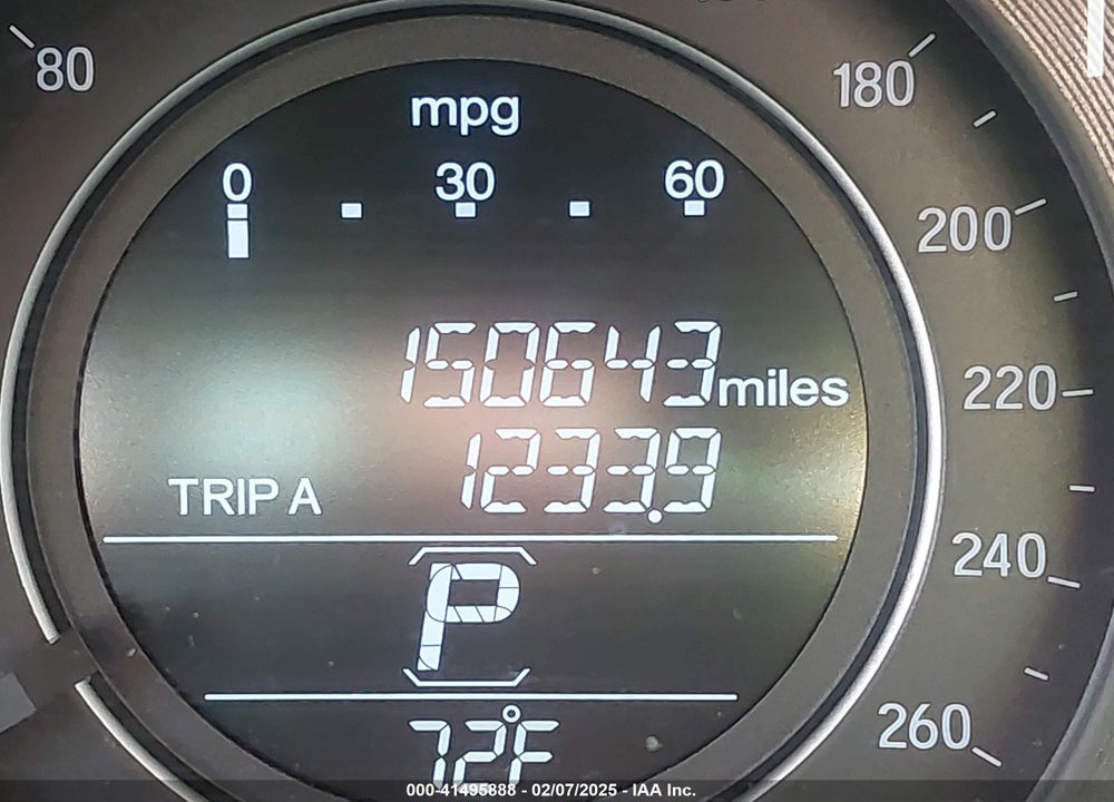2017 HONDA ACCORD VIN: 1HGCR2F38HA209610
