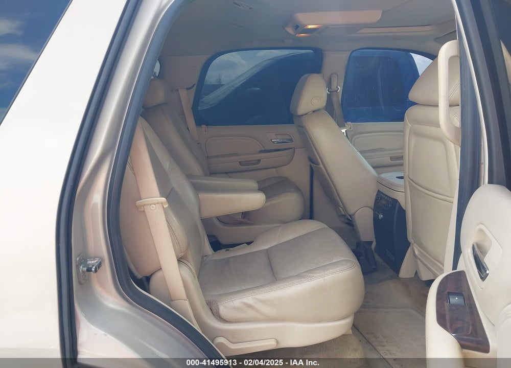 2007 CADILLAC ESCALADE VIN: 1GYFK63857R362480