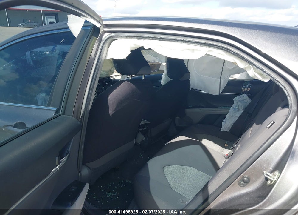 2020 TOYOTA CAMRY LE VIN: 4T1C11AK5LU929500