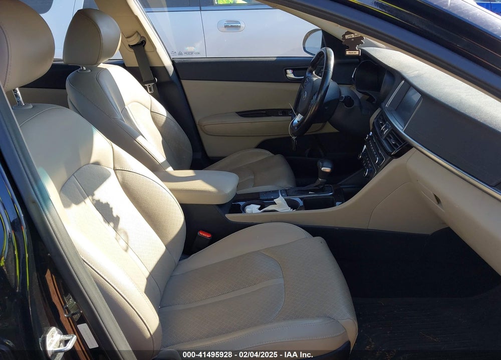 2017 KIA OPTIMA VIN: 5XXGU4L31HG161600