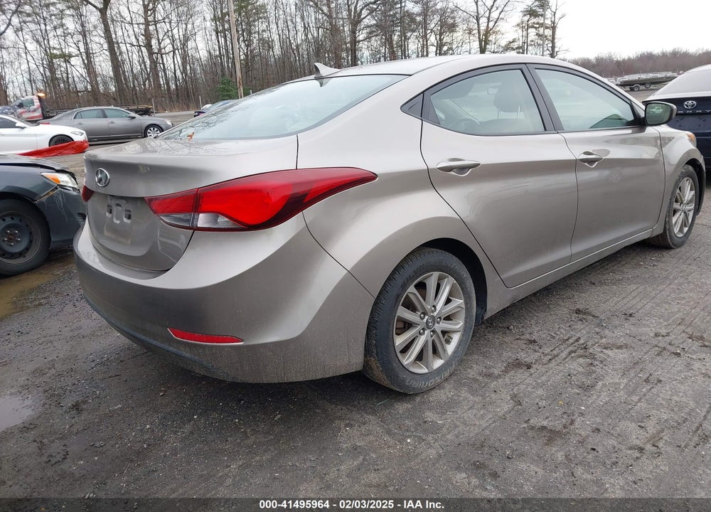 2014 HYUNDAI ELANTRA VIN: 5NPDH4AEXEH529655