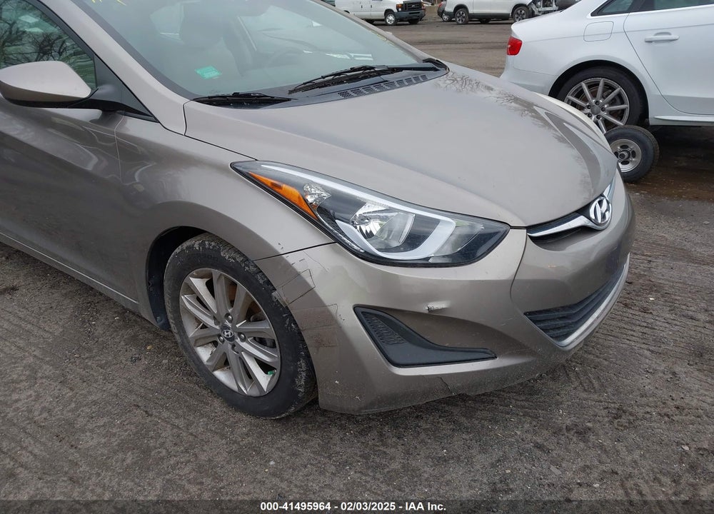 2014 HYUNDAI ELANTRA VIN: 5NPDH4AEXEH529655