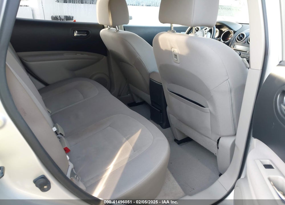 2010 NISSAN ROGUE S VIN: JN8AS5MT1AW010281