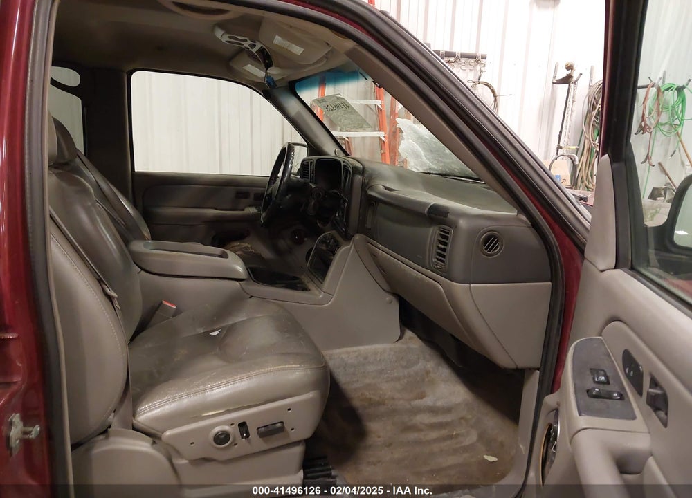 2004 CHEVROLET TAHOE LT VIN: 1GNEK13Z94R274726