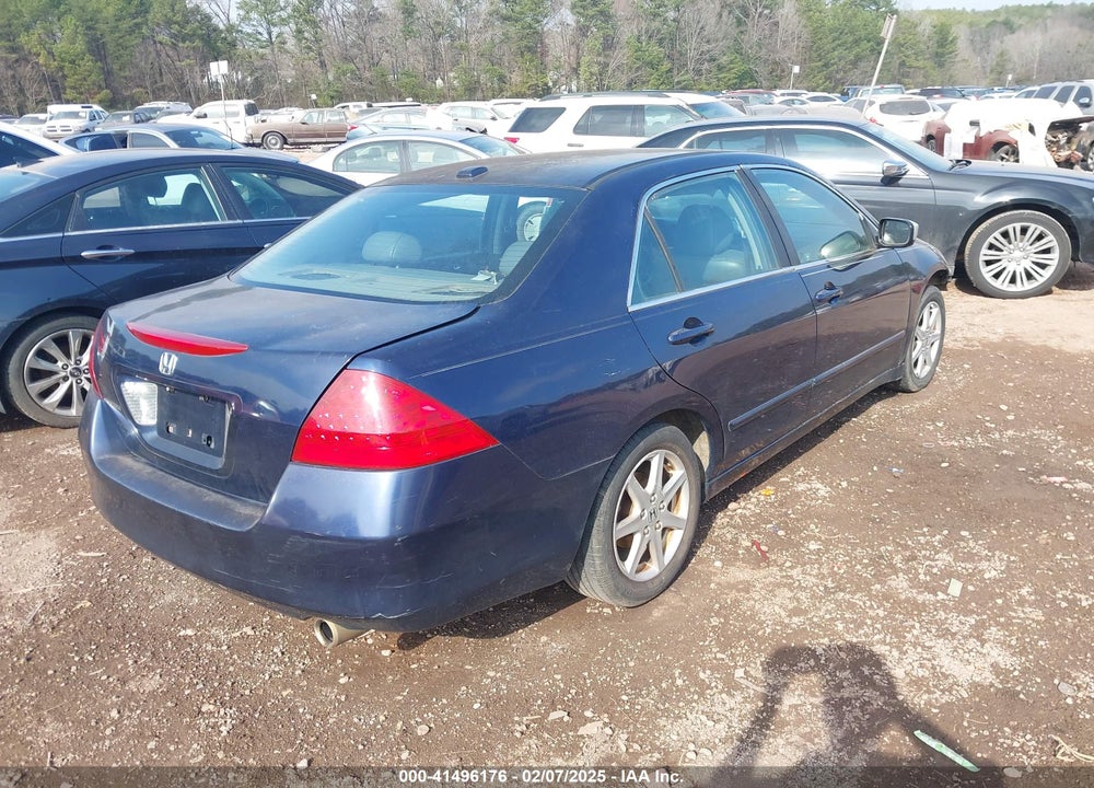 2006 HONDA ACCORD VIN: 1HGCM56816A073717