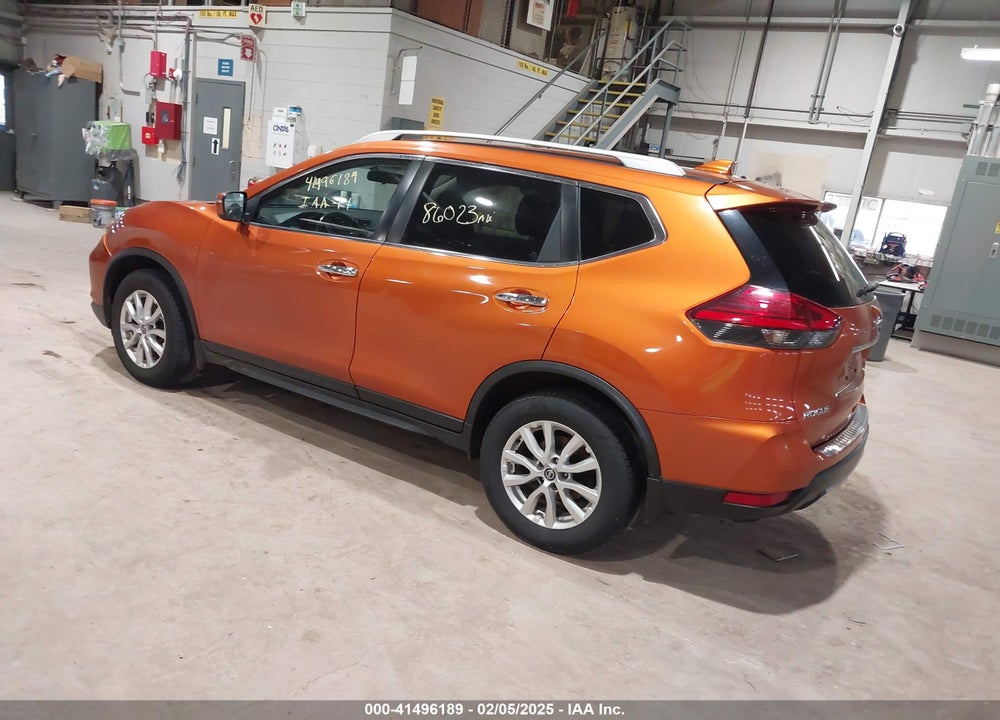 2017 NISSAN ROGUE SV VIN: JN8AT2MV1HW020025