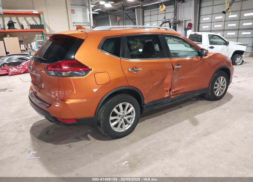2017 NISSAN ROGUE SV VIN: JN8AT2MV1HW020025