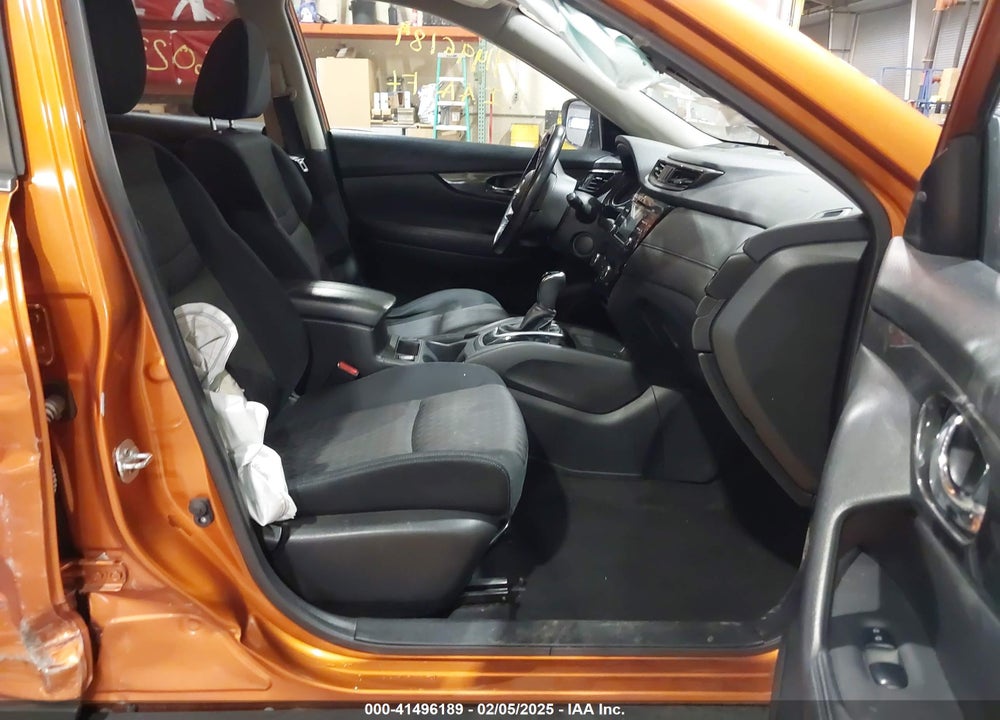 2017 NISSAN ROGUE SV VIN: JN8AT2MV1HW020025