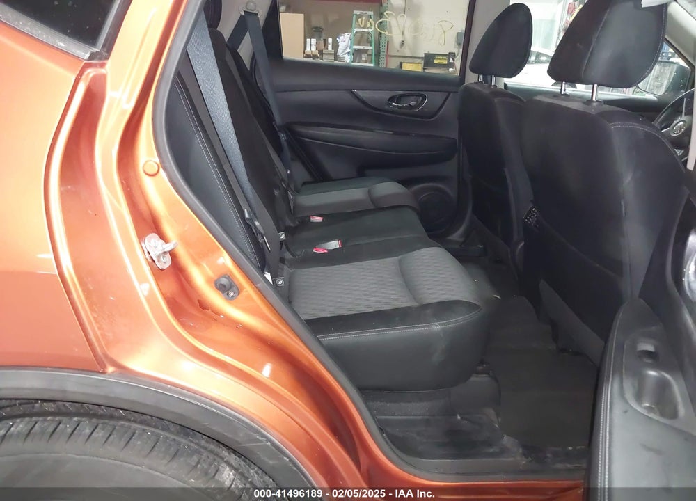 2017 NISSAN ROGUE SV VIN: JN8AT2MV1HW020025