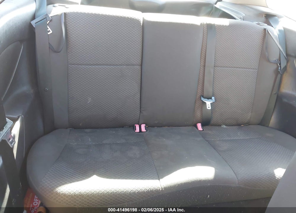 2005 FORD FOCUS ZX3 VIN: 3FAFP31N35R140090