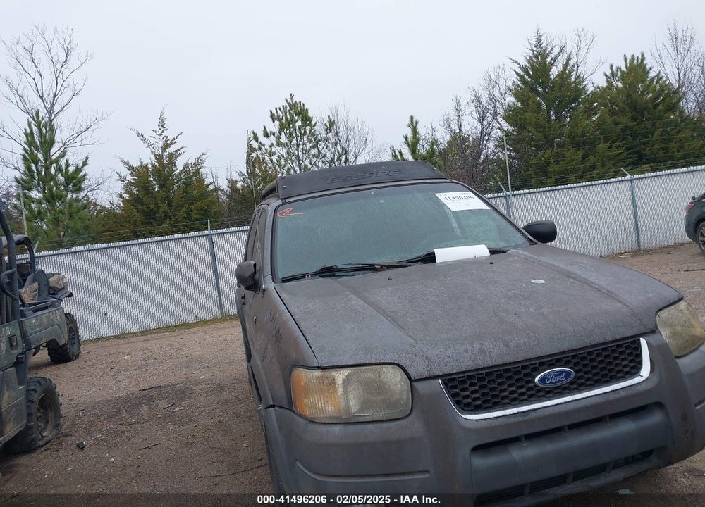 2002 FORD ESCAPE XLT VIN: 1FMYU04172KB75620
